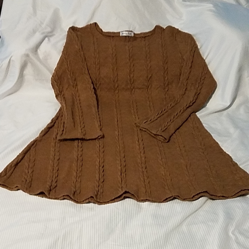 Moking Top- Ladies long sleeve sweater dress NWOT